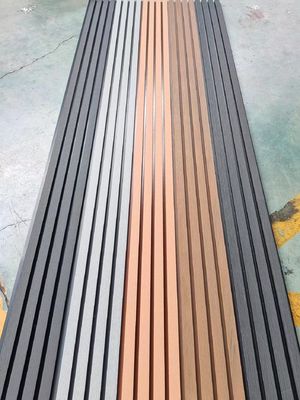 Coekstruzja WPC Wydział ścian zewnętrznych WPC