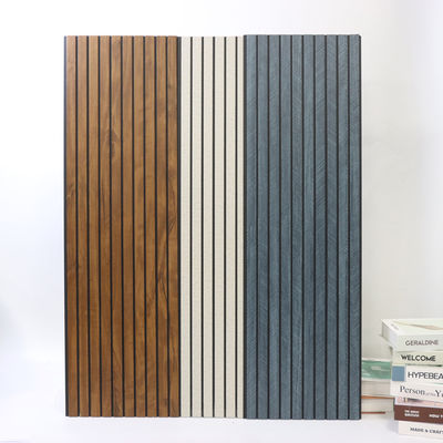 Łatwa instalacja panelu sufitowego PVC na ścianę Proste rozwiązanie z płyt ściennych Oszczędność czasu i pracy Niski koszt instalacji Panel ścienny