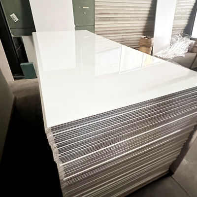 Trwałe, długotrwałe plastikowe panele ścienne prysznicowe do renowacji łazienki