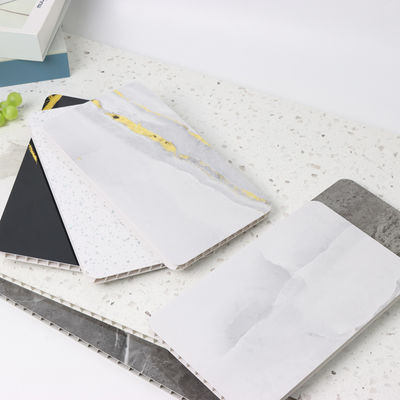 Ekologiczny wodoodporny pvc pod prysznicem