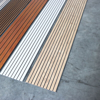 Odporny na wilgoć, łatwy w montażu, karbowany panel ścienny z PCV do dekoracji ścian sufitowych Modern Interiors