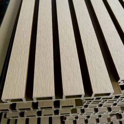 3D Hollow Rowkowane Pvc Karbowane Akustyczne Panele Ścienne Wpc Okładzina Dekoracja Zewnętrzna