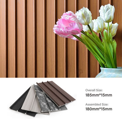 Sprzedaż hurtowa WPC Fluted Wall Panel Drzewo Plastic Composite Dekoracyjna płyta ścienna