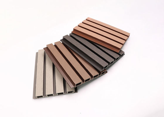 Zewnętrzny panel ścienny WPC HDPE Wodoodporna okładzina ścienna WPC 219x26mm