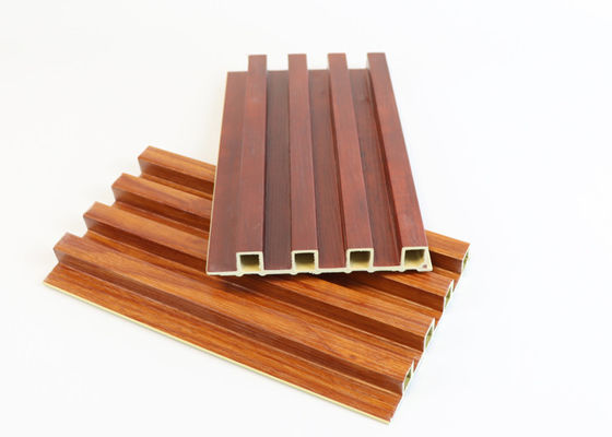 Laminowanie w kolorze drewna Ziarno Wnętrze Panel ścienny WPC Dekoracja wnętrz Panele ścienne