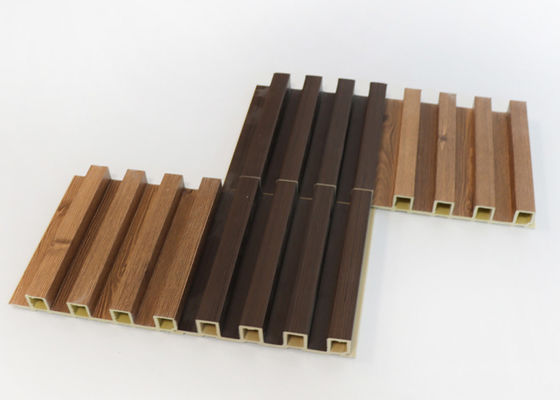 Dekoracja wnętrz Drewniany karbowany kompozytowy panel ścienny WPC 160 mm x 24 mm Wodoodporny