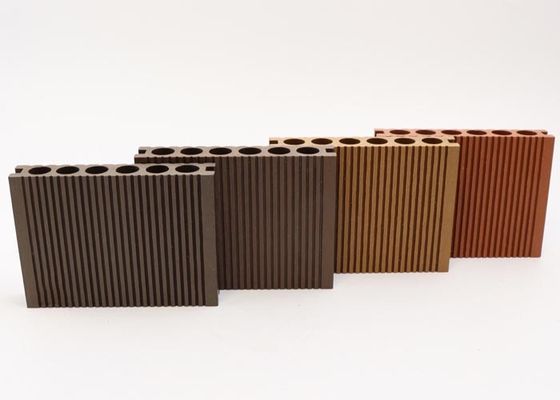 Ukryj ramę Podłoga ogrodowa WPC Decking 18 mm Łatwa instalacja Nowoczesny design