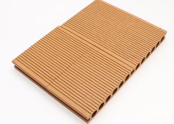 Ukryj ramę Podłoga ogrodowa WPC Decking 18 mm Łatwa instalacja Nowoczesny design