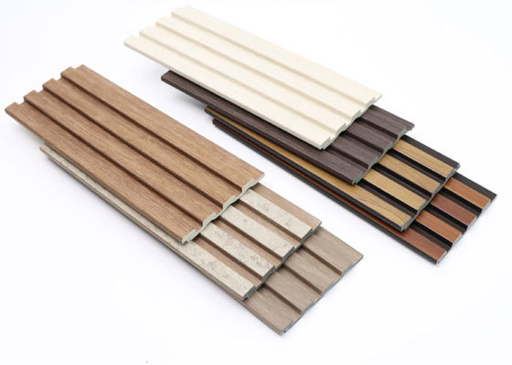 Panele wewnętrzne PS Panel okładzin ściennych ze złotą srebrną linią na tle 120x12mm