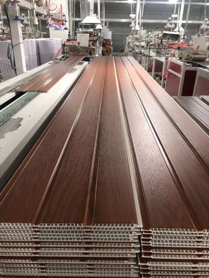 Dekoracyjne laminowane drewniane panele sufitowe z PCV 25 cm Plastikowy panel ścienny Wnętrze
