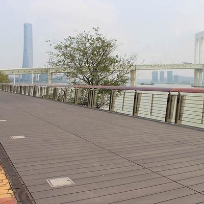 Współwytłaczana zewnętrzna deska tarasowa WPC Hollow Composite Decking Board