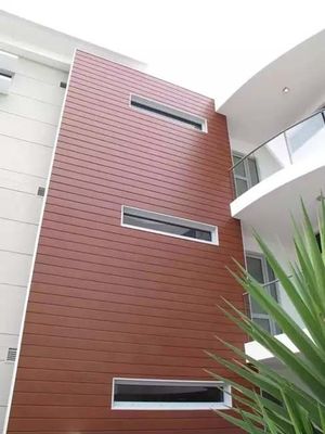Drewniane plastikowe podłogi kompozytowe Zewnętrzny panel ścienny WPC Wpc Decking Outdoor Garden