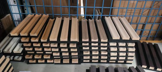 2400 mm samoprzylepne panele akustyczne z włókien poliestrowych do kina domowego