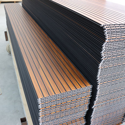 Płyty ścienne z PVC płytka ognioodporna PVC lekkie Płyty ścienne z PVC do dekoracji wnętrz hurtowe Płyty ścienne z PVC Łatwa instalacja