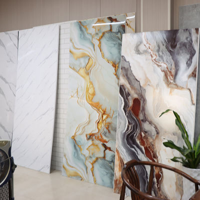 Hurtowy zakup paneli prysznicowych PVC 1000x2400mm do projektu budowlanego