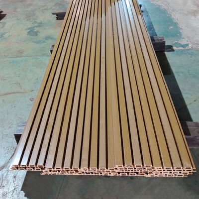 Wysokiej jakości zewnętrzny panel ścienny WPC zewnętrzny wodoszczelny kompozyt z drewna i tworzyw sztucznych do dekoracji budynków