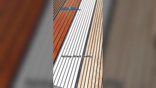 Panel ścienny z karbowanym PCV 4